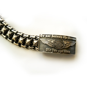 Байкерская атрибутика-Байкерский браслет серебряный