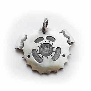 Байкерская атрибутика на заказ.