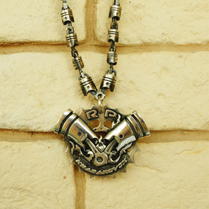 Байкерская атрибутика на заказ.