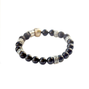 Браслет серебряный, бронза, чернение, шары сделаны из природного агата и вулканической лавы. Размер шаров 8 мм.