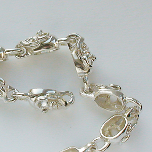 Байкерская атрибутика-Браслет серебряный вуду