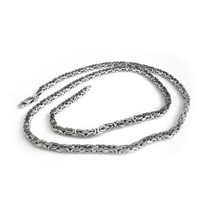 Цепь серебряная.