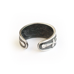 Кольцо серебряное 